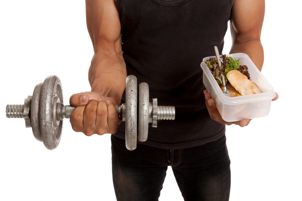 Menyesuaikan Asupan Makanan dengan Rutinitas Latihan